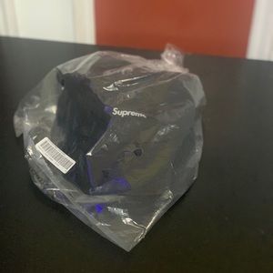 Supreme Codura Small Box 6-Panel Black